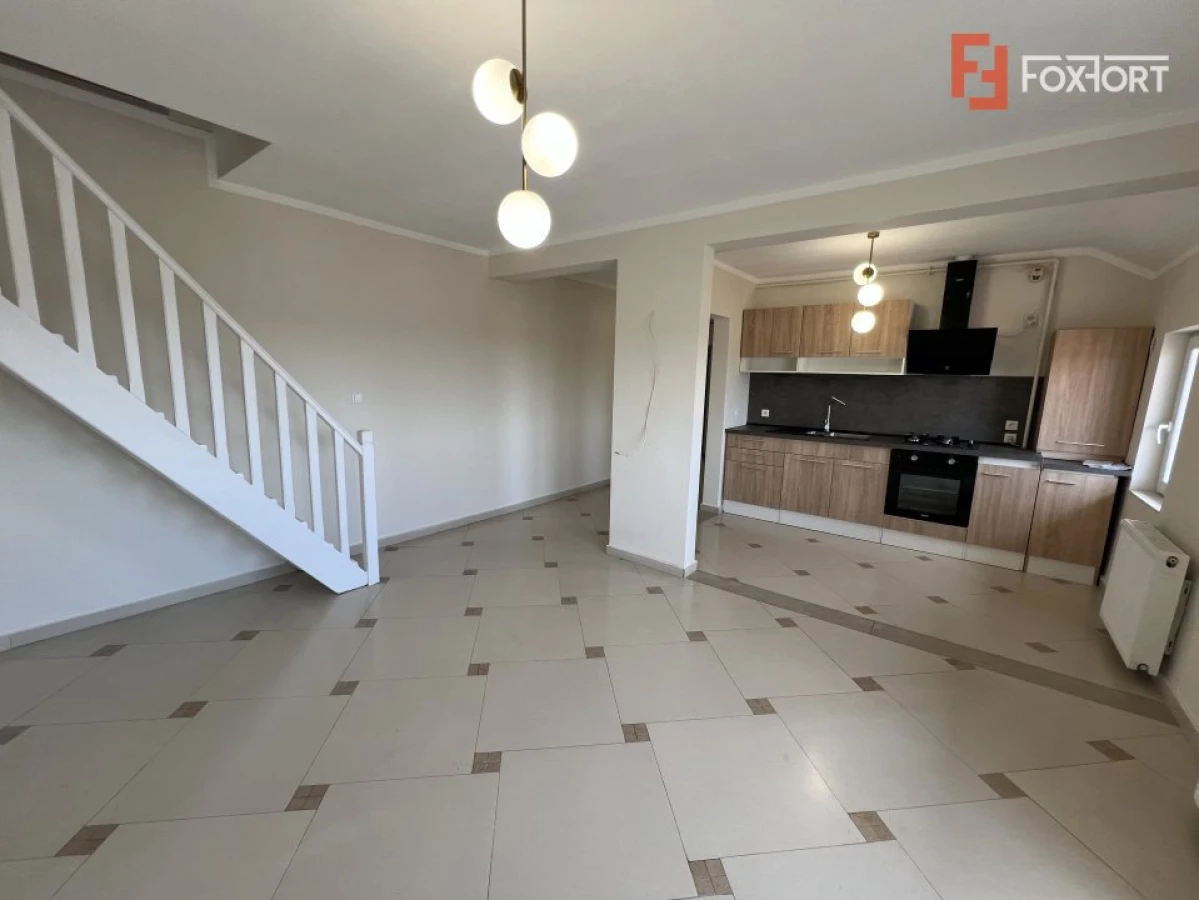 Apartament cu 3 camere, de vanzare, zona Dambovita - 1