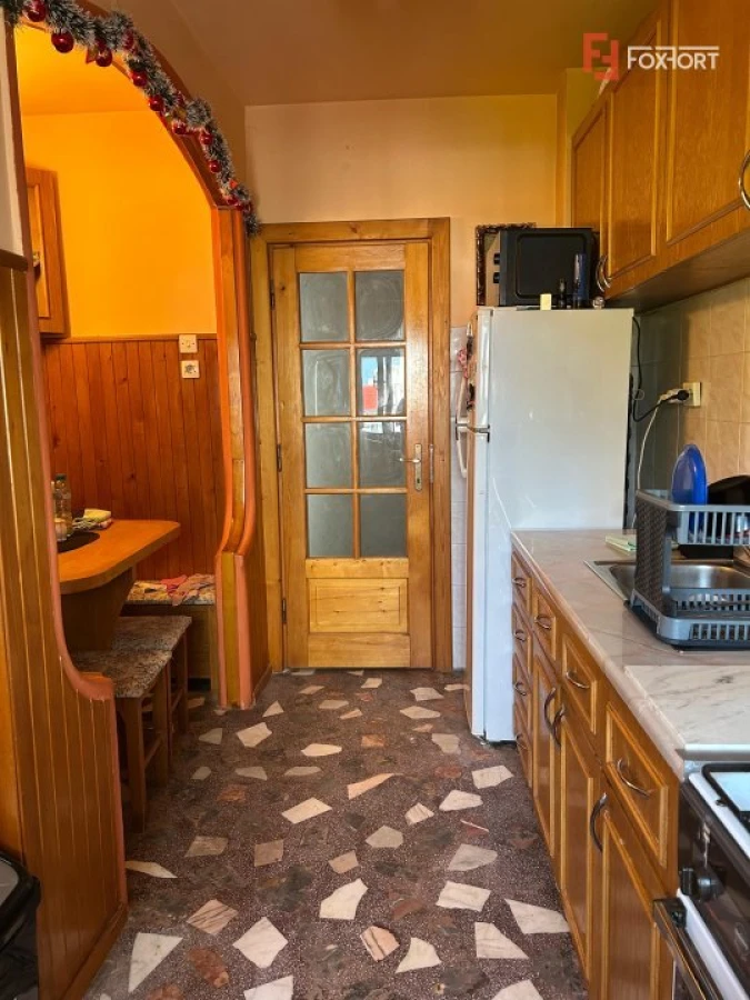 Apartament cu 3 camere, decomandat - zona Aradului - 10