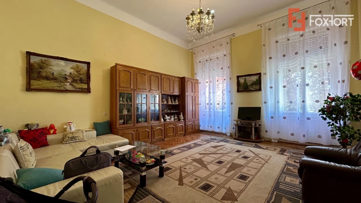 COMISION 0% Apartament cu 4 camere la curte comuna - Elisabetin - 2