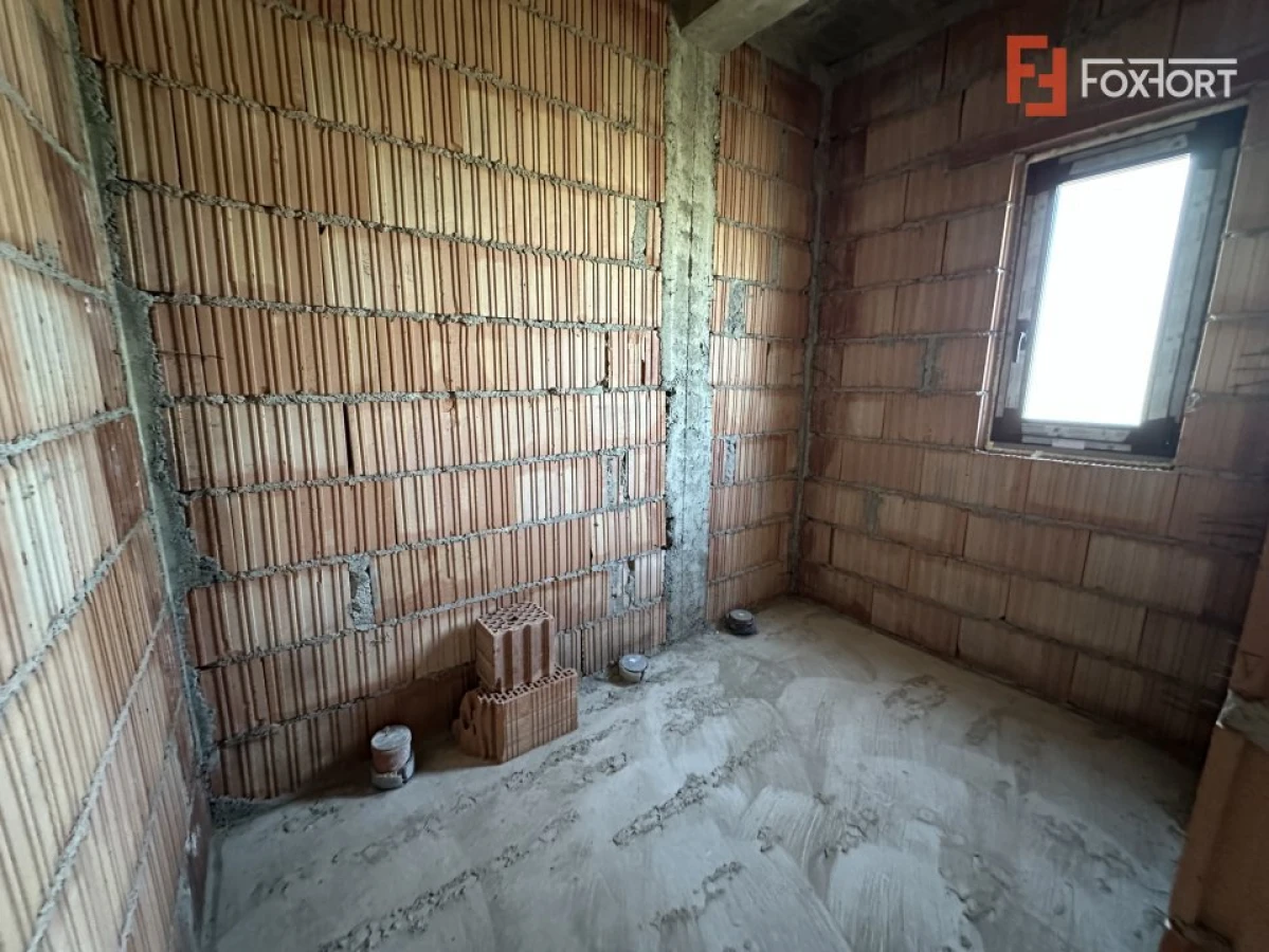 Duplex cu 4 camere si teren de 230 mp, Drumul Boilor - Mosnita - 10