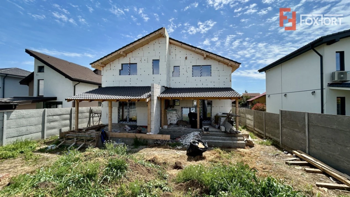 Duplex de vanzare cu 3 camere si toate utilitatile - Sanandrei - 1