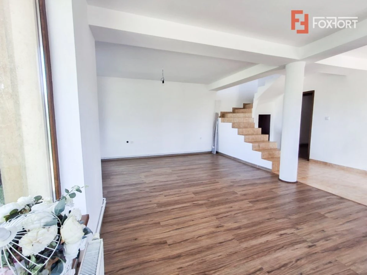 Casa individuala cu 4 camere de vanzare in Giarmata, zona Nord-Vest - 5