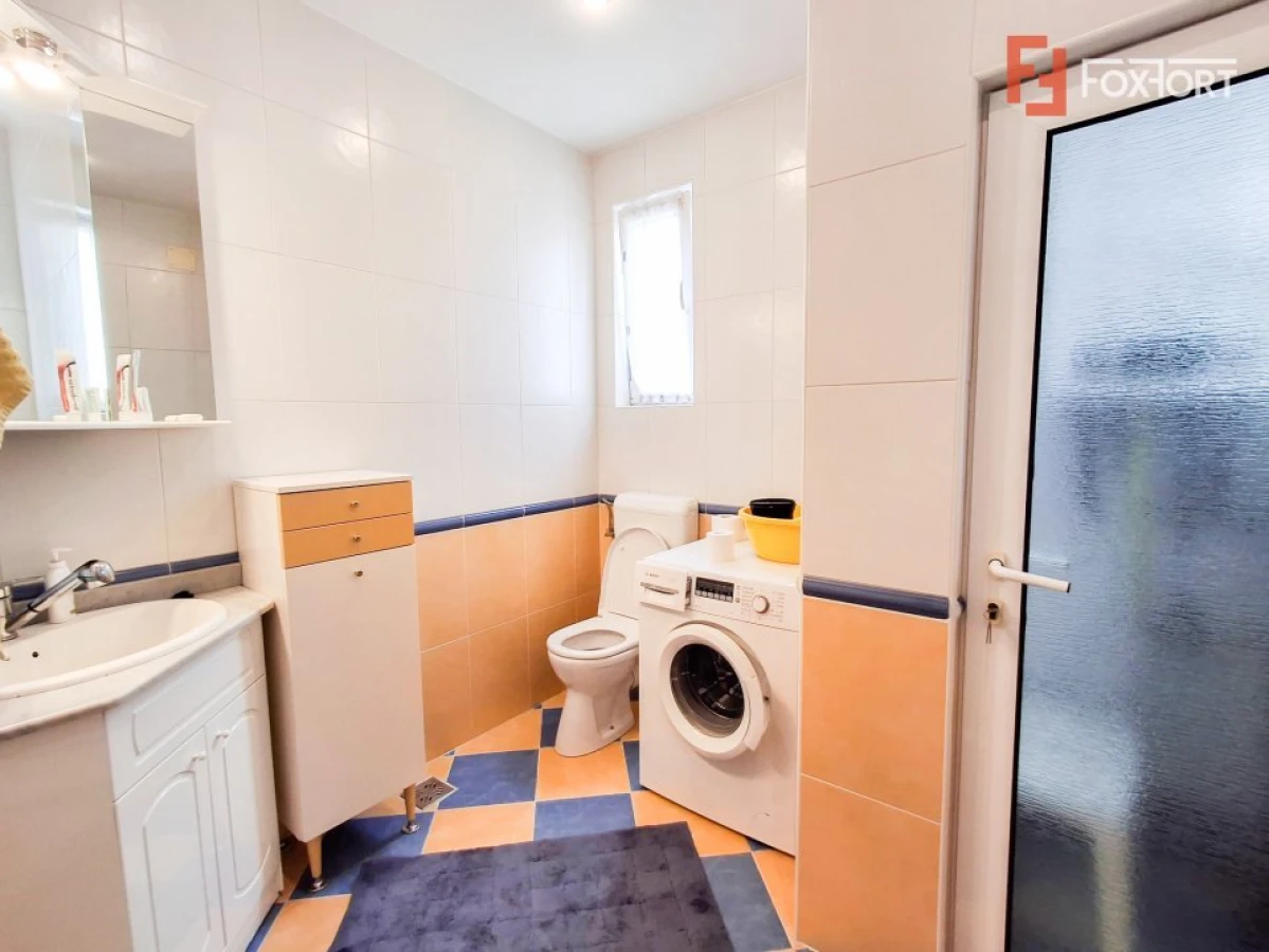 Casa individuala de vanzare in Timisoara cu sauna si piscina, zona Fratelia - 9