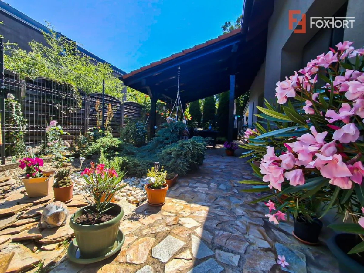 Casa cu 2 apartamente si inchiriere Air BNB - Timisoara, Sinaia - 4