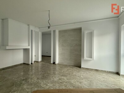 Duplex cu 3 camere si teren de 250 mp, zona Giarmata