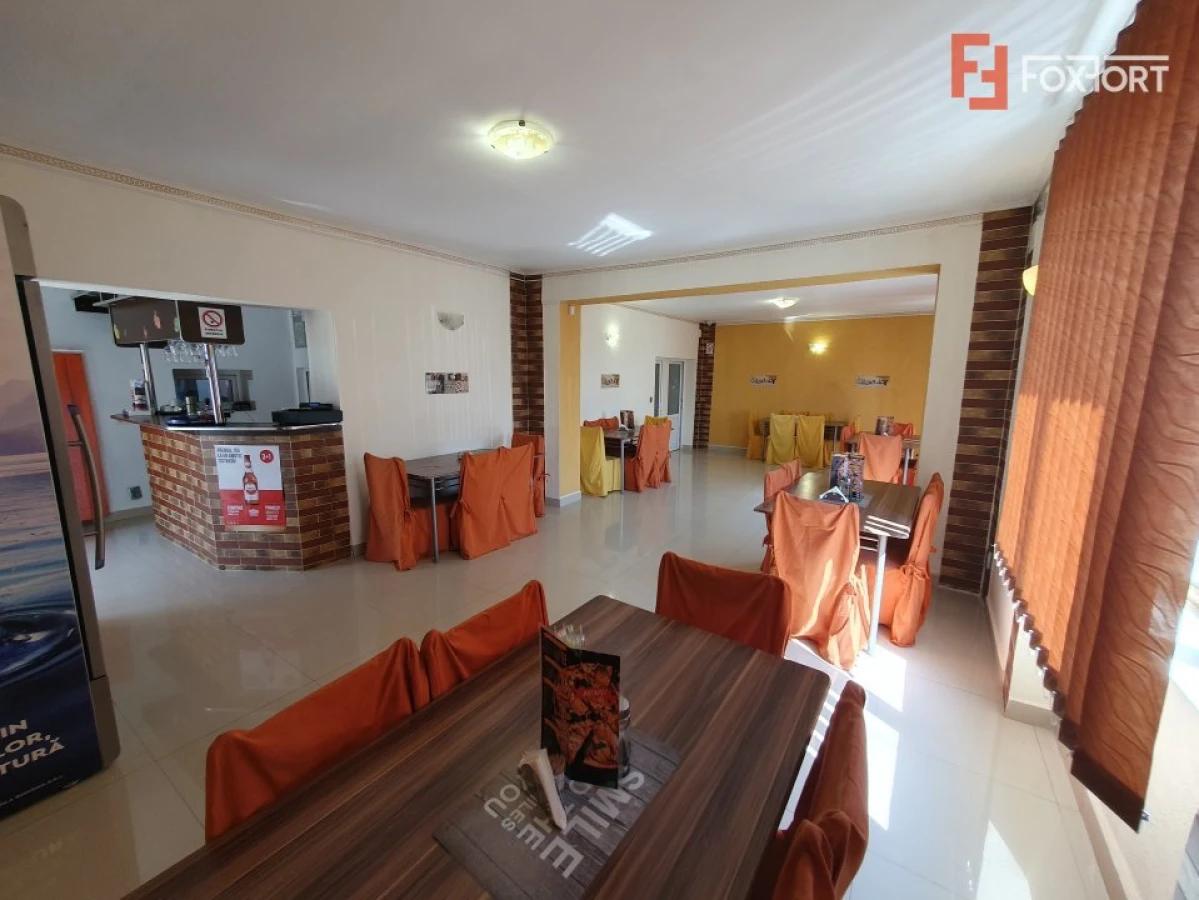 Spatiu comercial cu 4 incaperi de vanzare in Denta, zona Central - 9