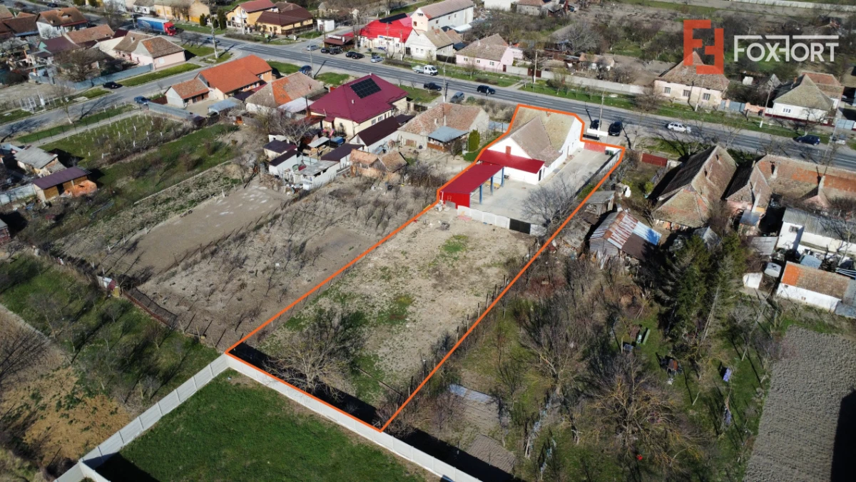 Spatiu comercial cu 4 incaperi de vanzare in Denta, zona Central - 4