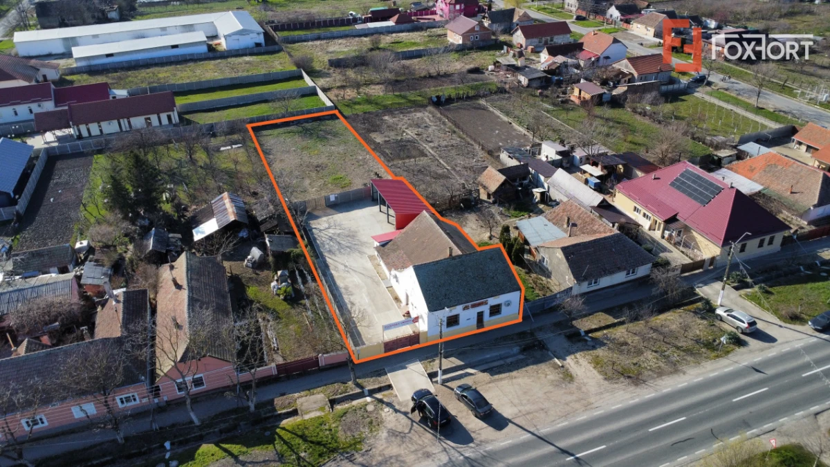 Spatiu comercial cu 4 incaperi de vanzare in Denta, zona Central - 2