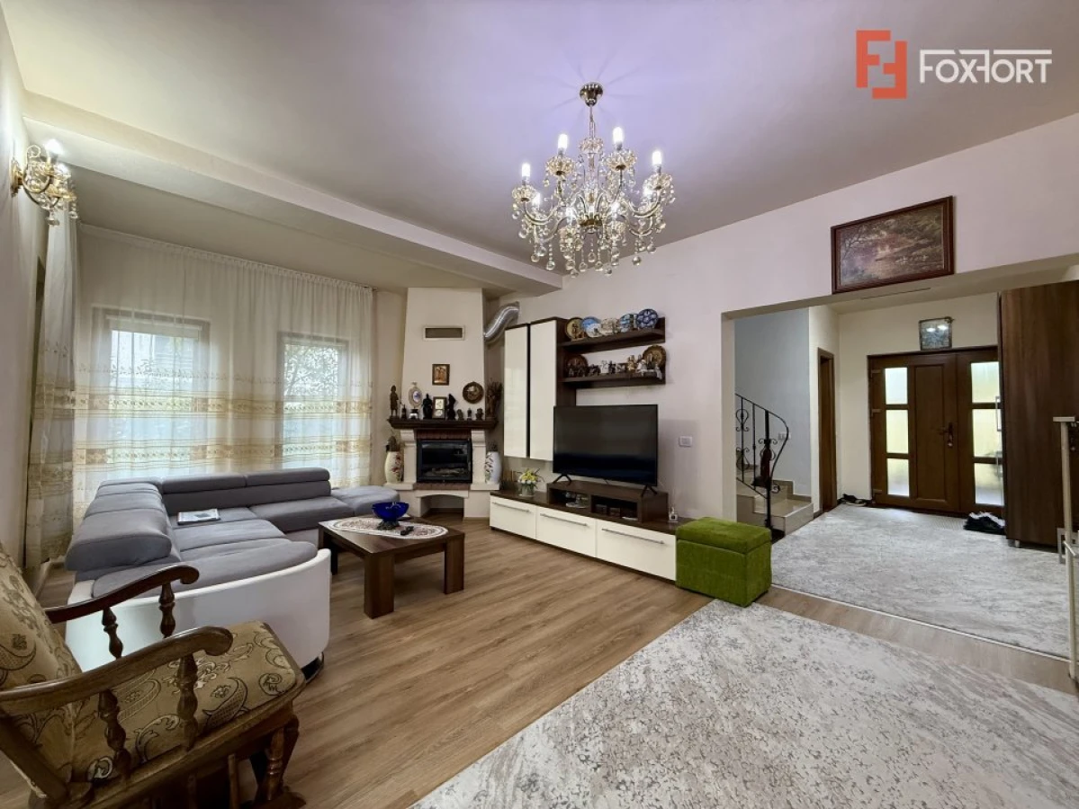 Casa individuala cu 5 camere si teren de 506 mp, zona Ghiroda - 2