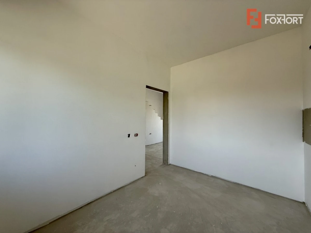 Triplex cu 4 camere, 115 mp, 3 bai - Zona Sacalaz - 6