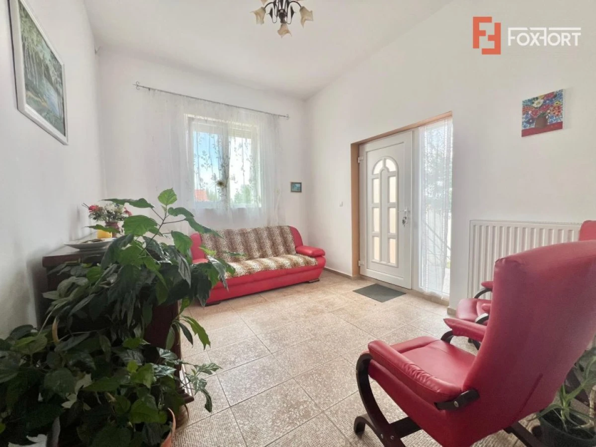 Casa Individuala cu 9 camere de vanzare, zona Ghiroda - 7