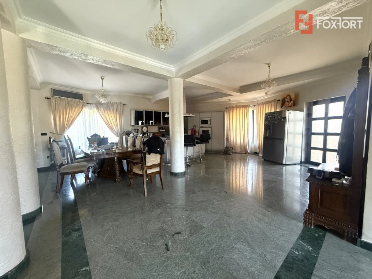 COMISION 0% Casa individuala exclusivista cu 7 camere si piscina in Dumbravita - 6