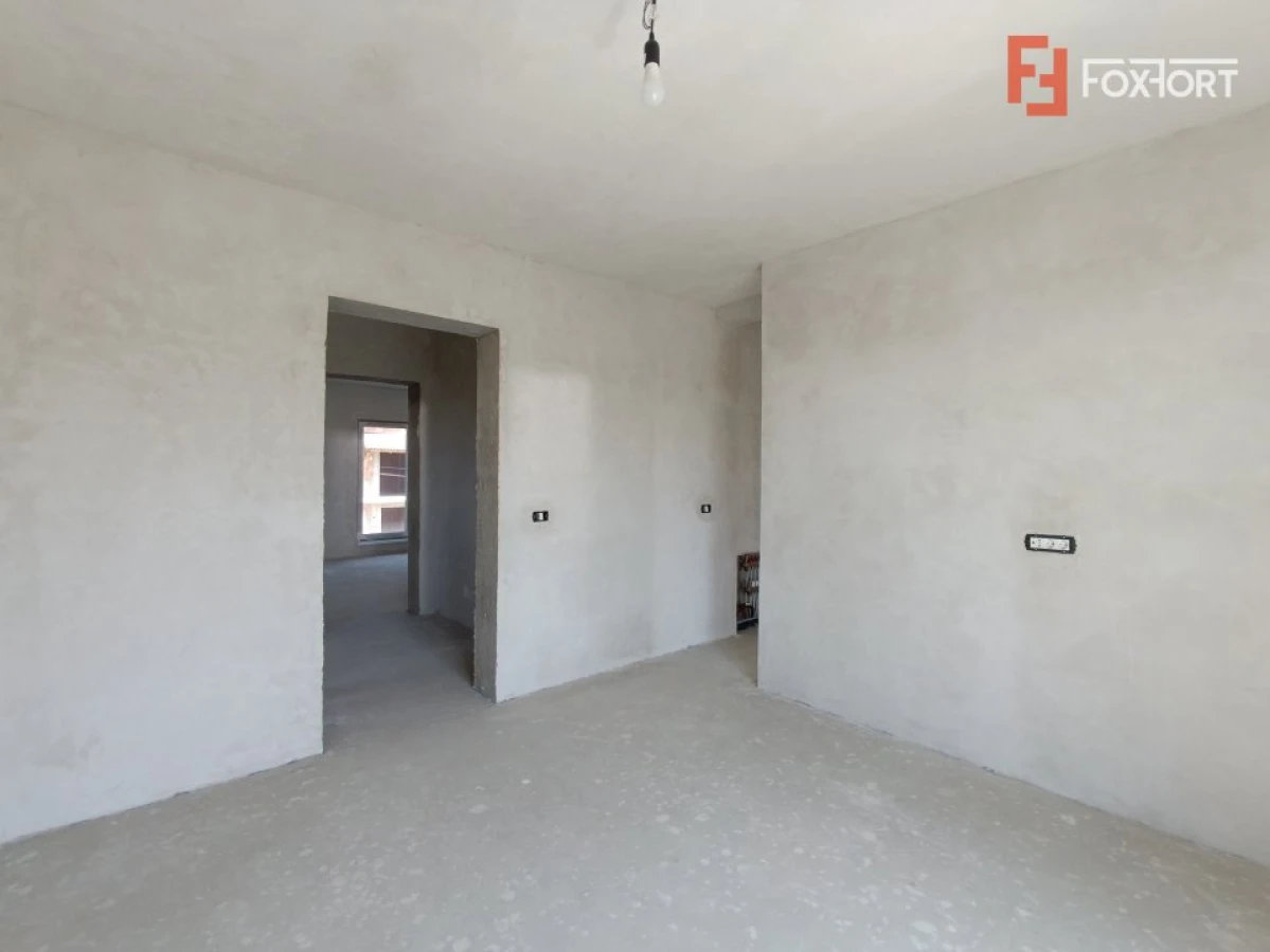 Duplex de vanzare cu 4 camere si teren de 290 mp - Giroc - 8