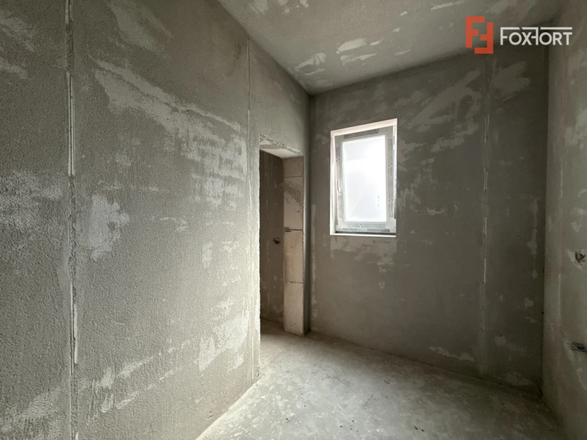 Duplex cu 4 camere de vanzare si teren de 335 mp - zona Sacalaz - 10