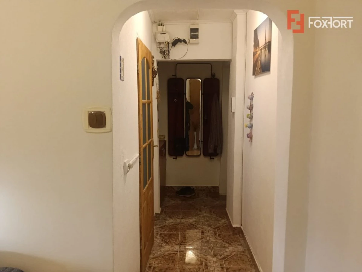 Apartament cu 2 camere de vanzare la etaj 4 zona Sagului - 5
