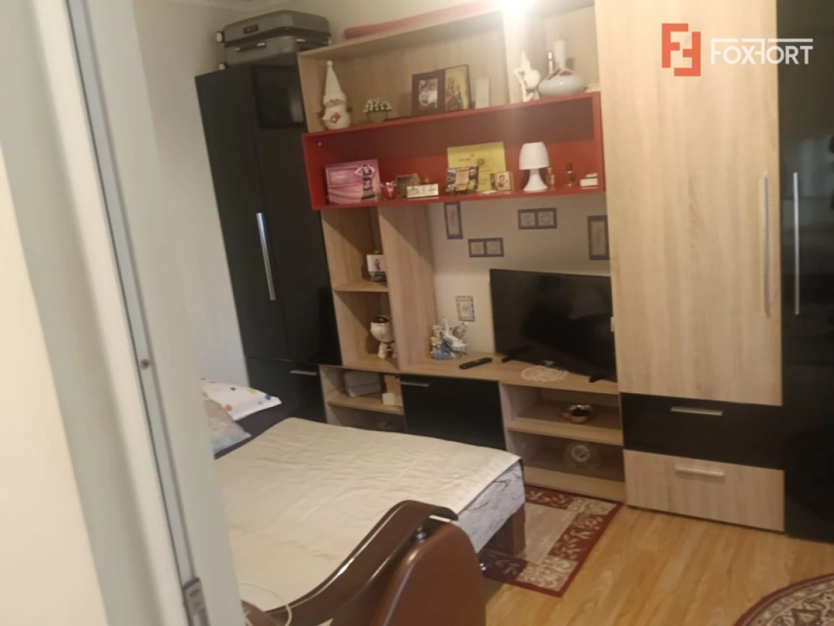 Apartament cu 2 camere de vanzare la etaj 4 zona Sagului - 2