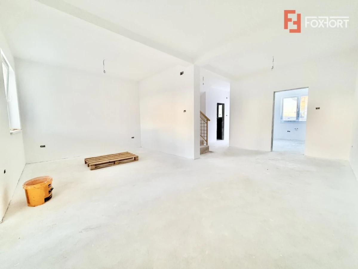 Duplex cu 4 camere - Strada Asfaltata - Mosnita - Noul Lidl - 10