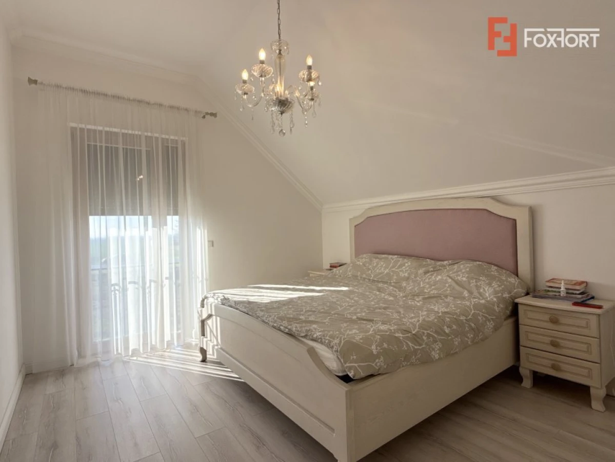 Casa individuala cu 5 camere de vanzare in localitatea Sacalaz - 6