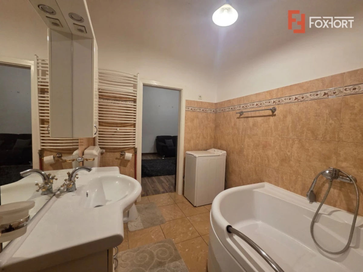 Apartament cu 2 camere semidecomandat, et 1, zona Centrala - 8