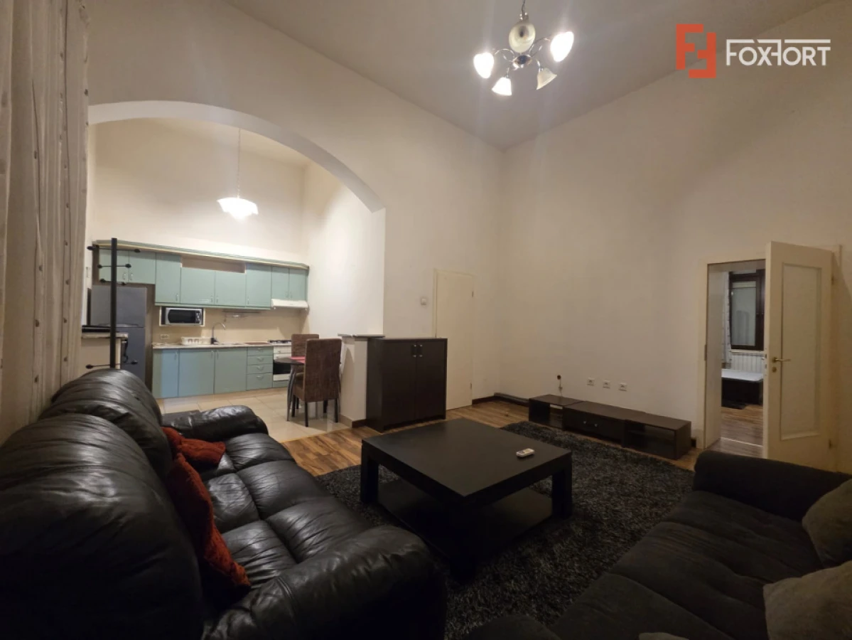 Apartament cu 2 camere semidecomandat, et 1, zona Centrala - 5
