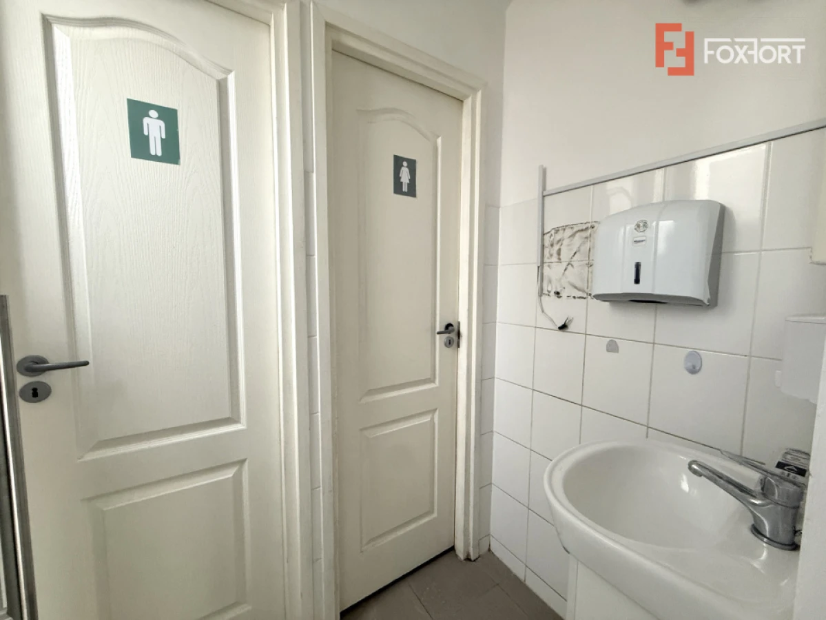 Cladire comerciala cu regim de inaltime P+2 E+M, suprafata 550 mp de inchiriat - 9