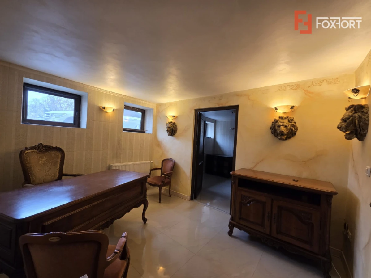 Inchiriez spatiu de birou, mobilat modern, zona Centrala - 2