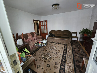 Apartament cu 3 camere, decomandat cu vedere pe 3 parti - zona Miorita