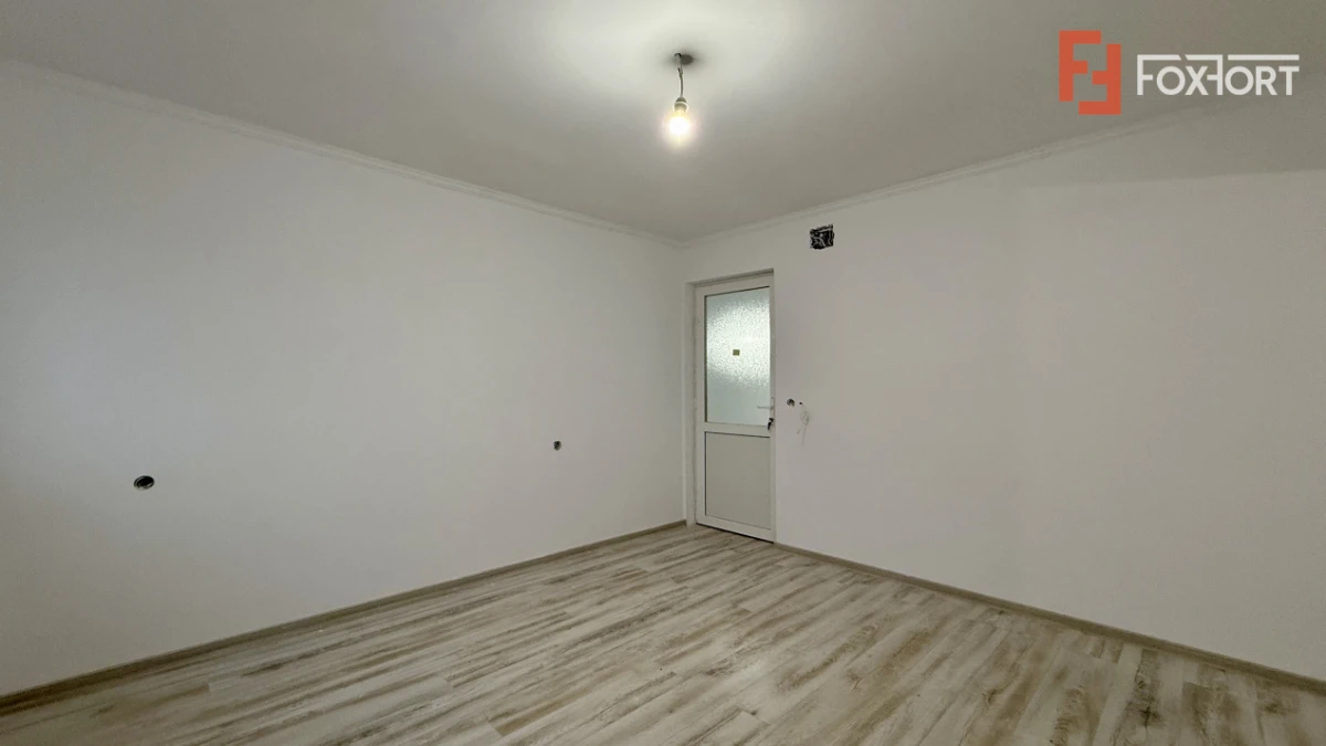 Duplex cu 4 camere, Parter + Mansarda, zona Sanandrei - 8