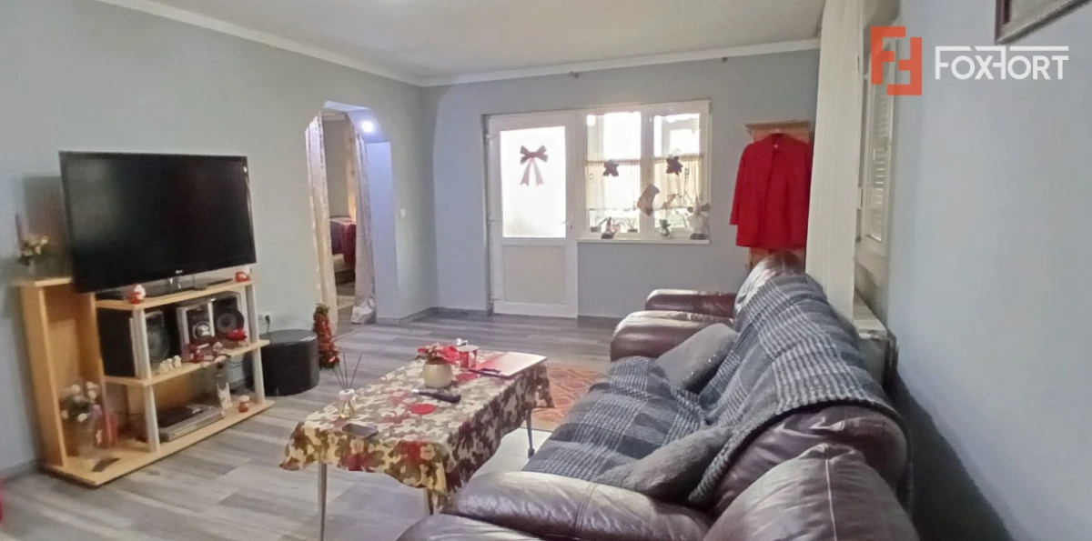 Casa individuala cu 5 camere P+M in Sanmihaiu Roman - 3