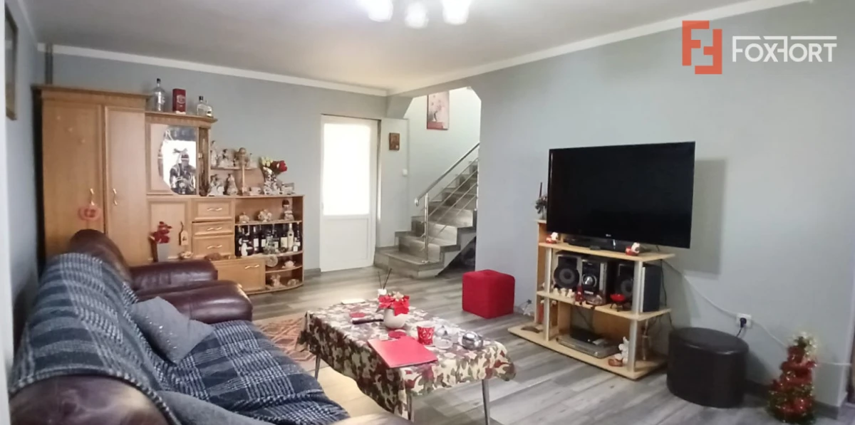 Casa individuala cu 5 camere P+M in Sanmihaiu Roman - 2