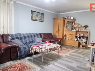 Casa individuala cu 5 camere P+M in Sanmihaiu Roman