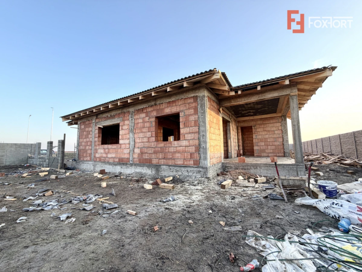 Casa individuala cu 3 camere pe parter, zona Sanandrei - 1