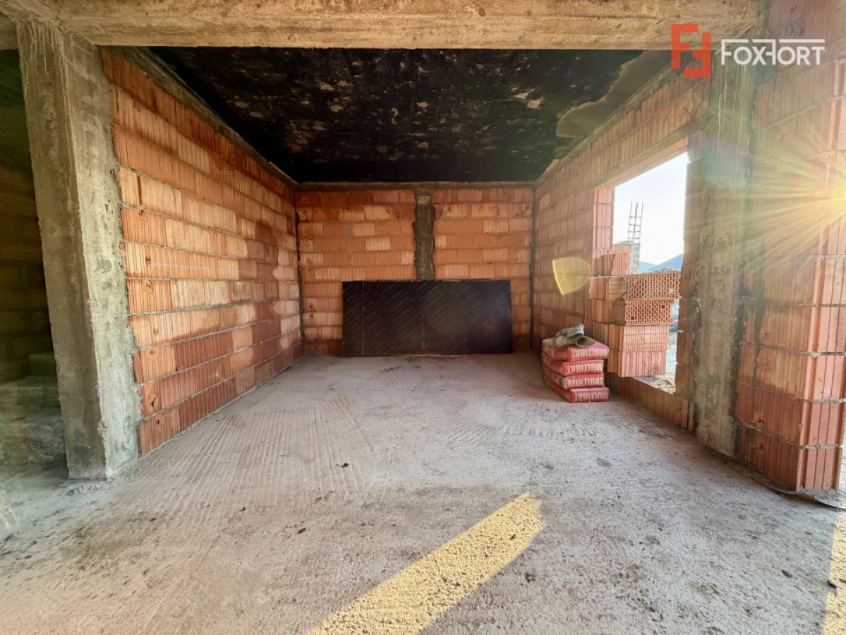 Duplex cu 4 camere Parter + Etaj, zona Sanandrei - 3