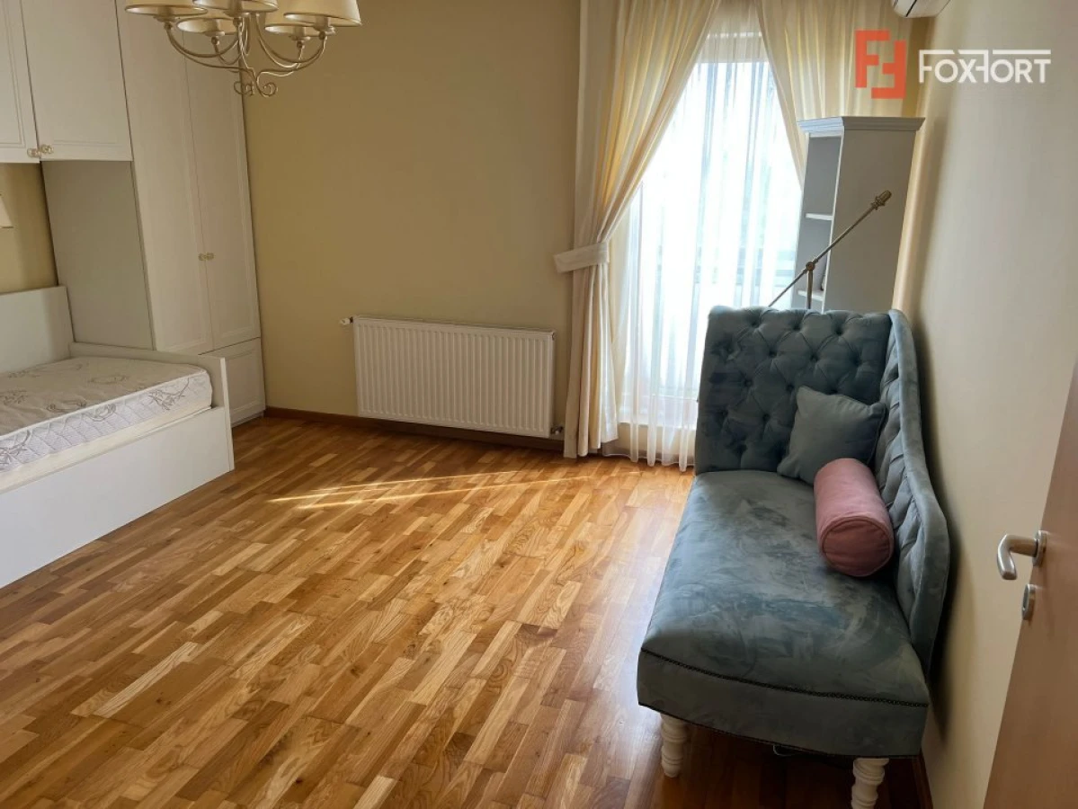 Apartament de vanzare 3 camere decomandat, Dumbravita - 2