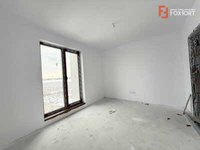 Duplex cu 4 camere de vanzare in localitatea Sacalaz