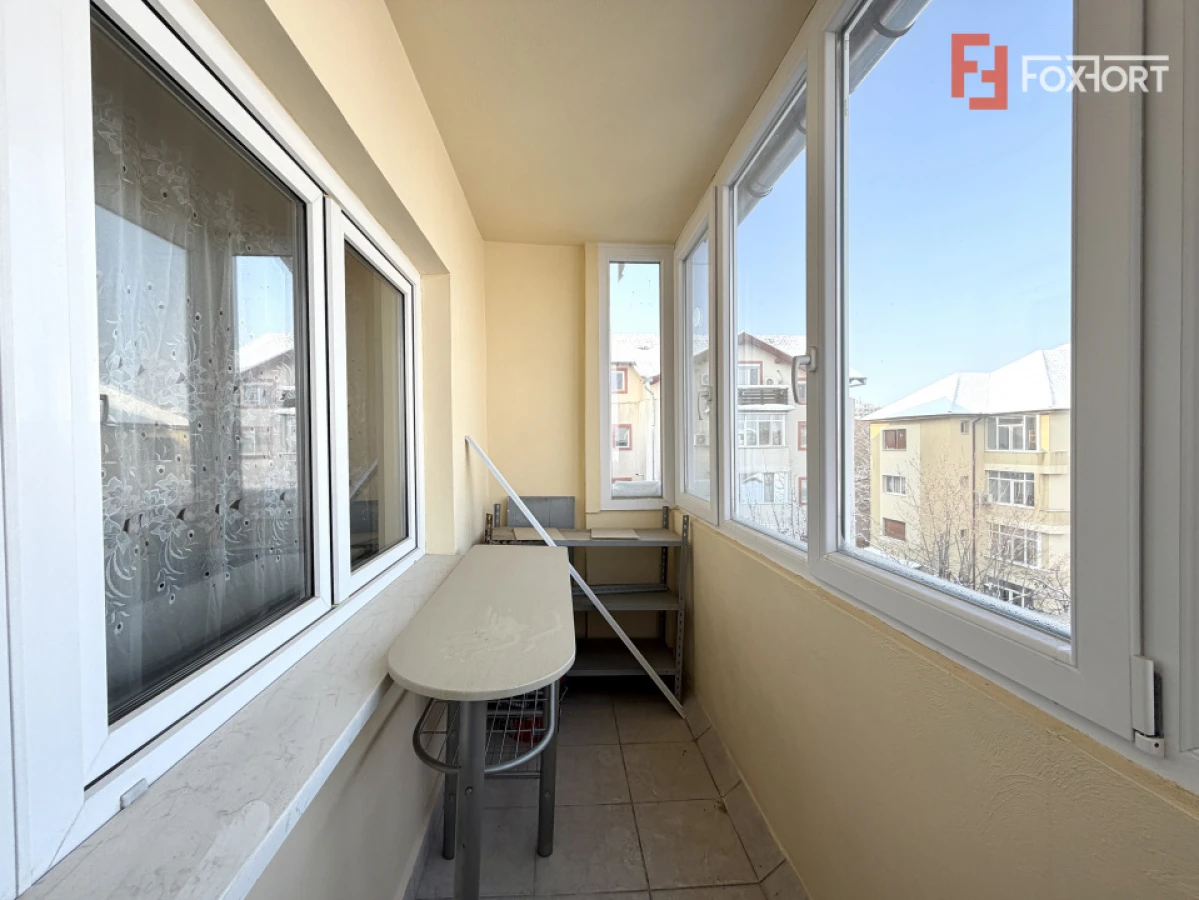 Apartament cu 2 camere semidecomandat, mobilat complet - zona Sagului - 9