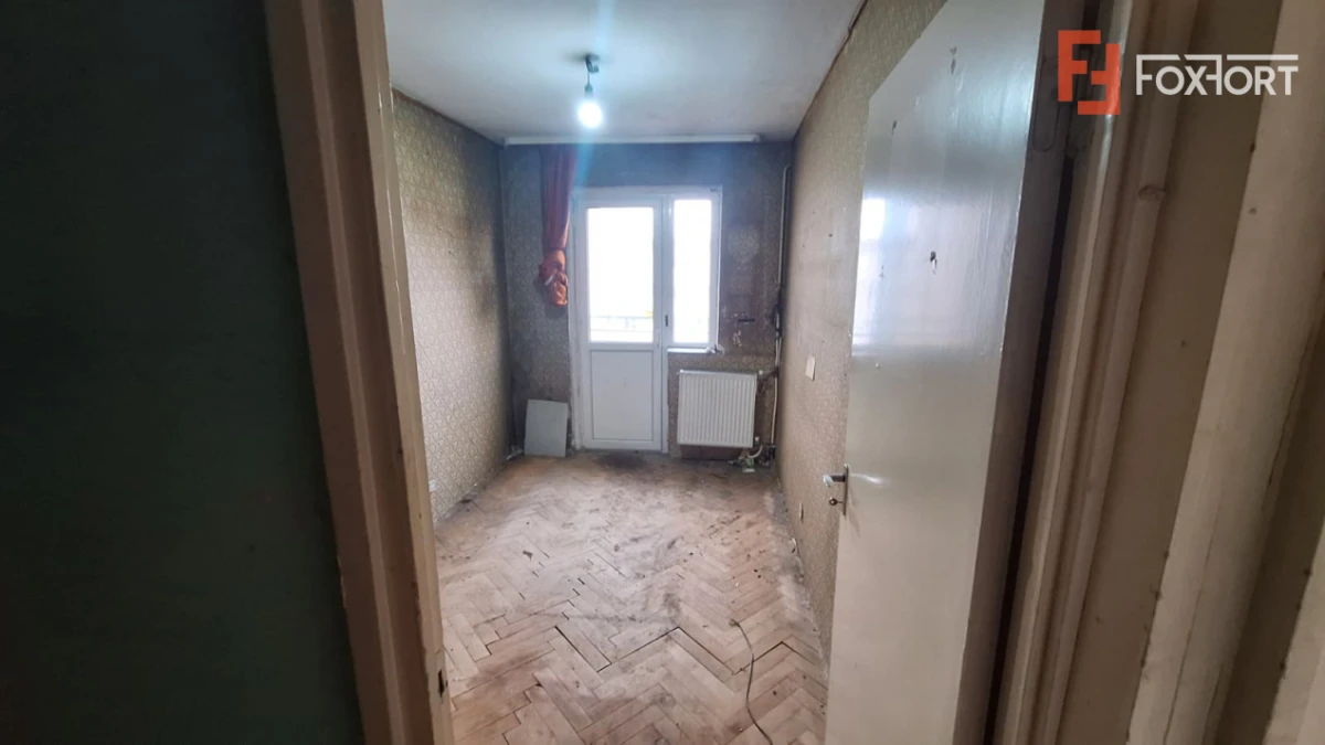 Apartament cu 3 camere + boxa, zona Sagului - 8