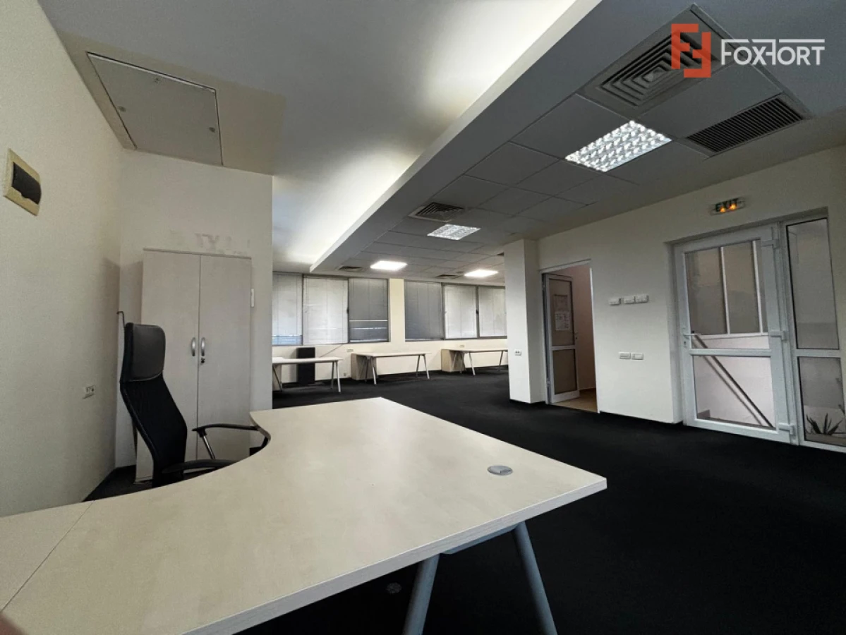 De inchiriat spatii birouri (SAD) in Complexul Studentesc, 180 mp utili - 6