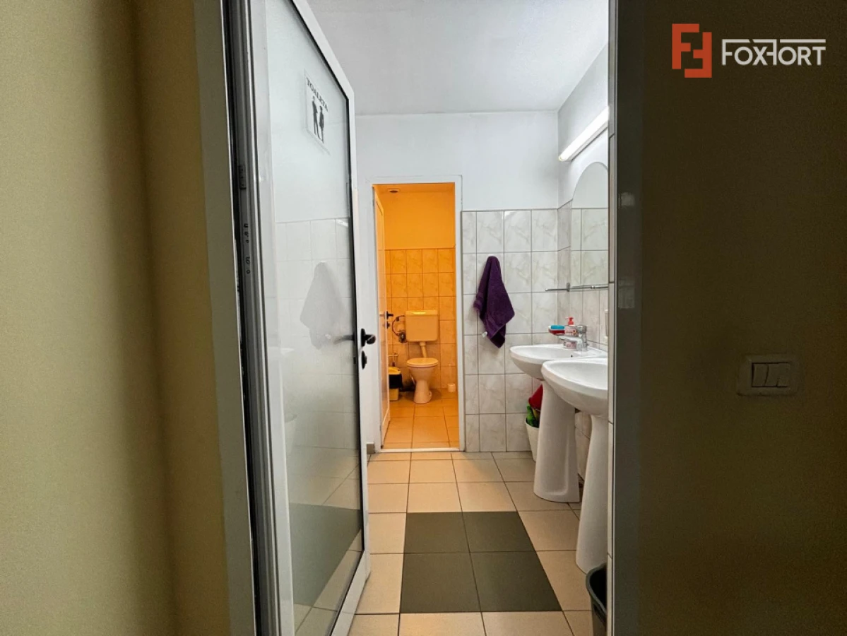 De inchiriat spatii birouri (SAD) in Complexul Studentesc, 180 mp utili - 4