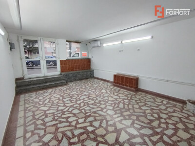 Spatiu comercial cu 3 incaperi de inchiriat in zona Spitalul Judetean