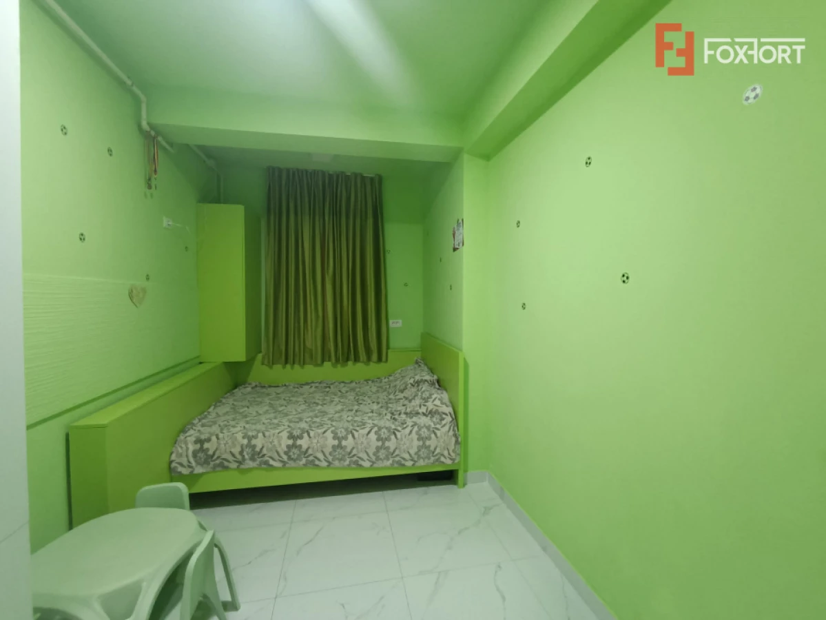 Apartament cu 3 camere, decomandat, Etaj 1 - Giroc - 10