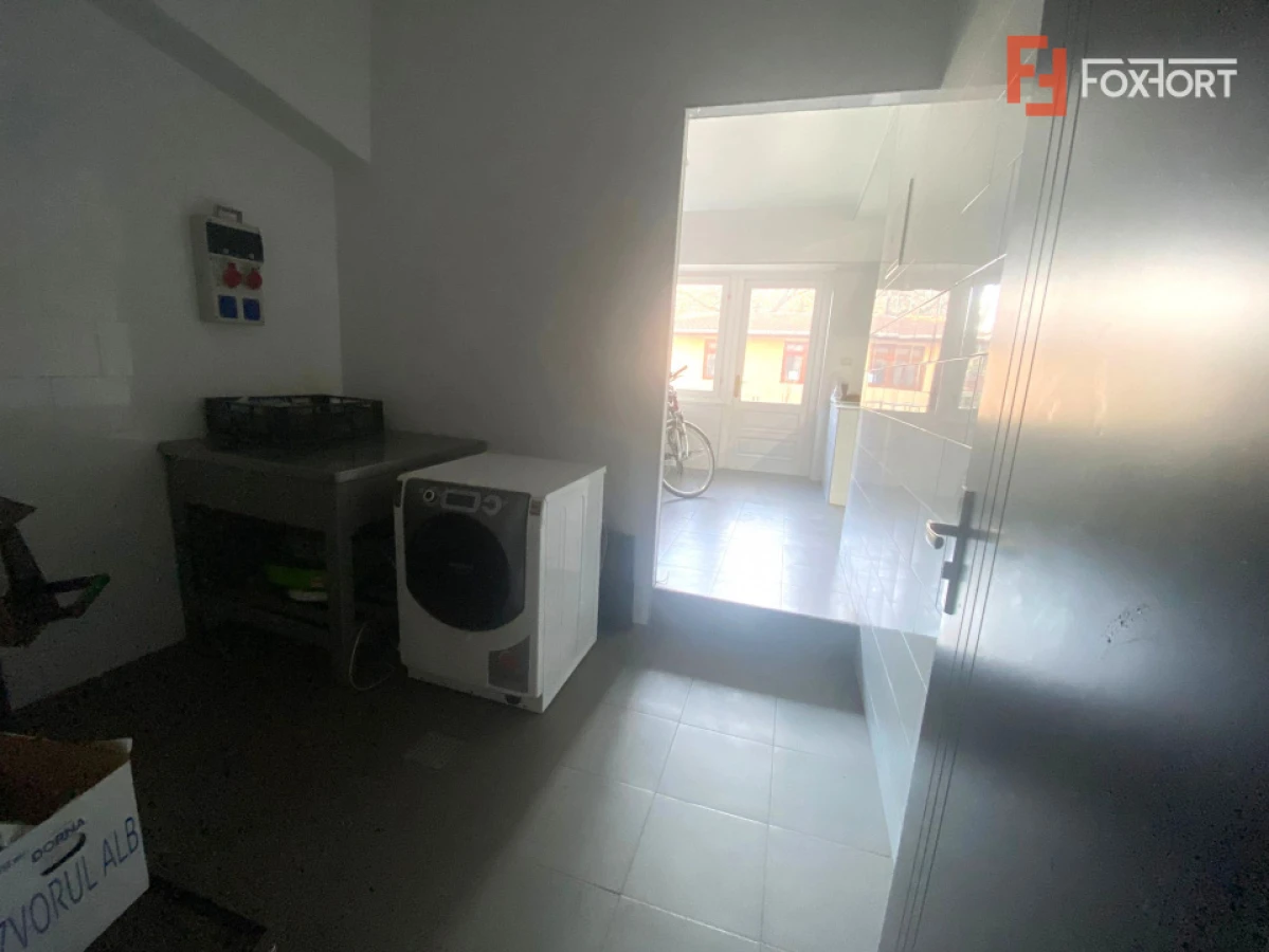 Spatiu comercial multifunctional, de inchiriat, diferite activitati - 4