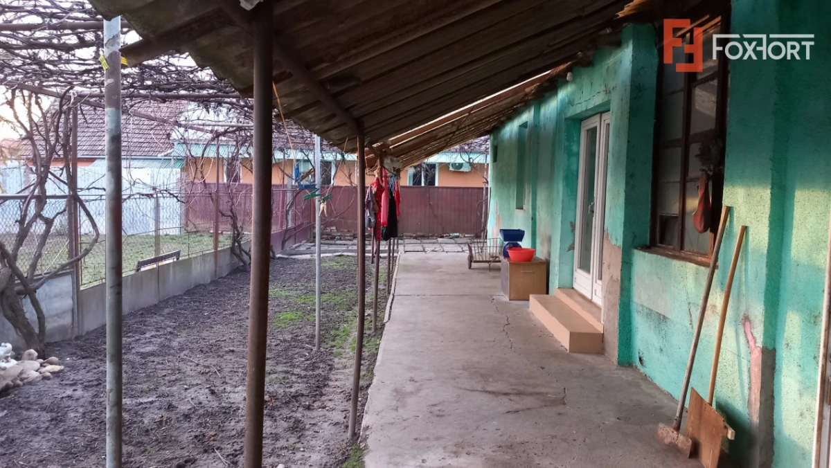 Casa individuala + hala de vanzare in Grabat - 10