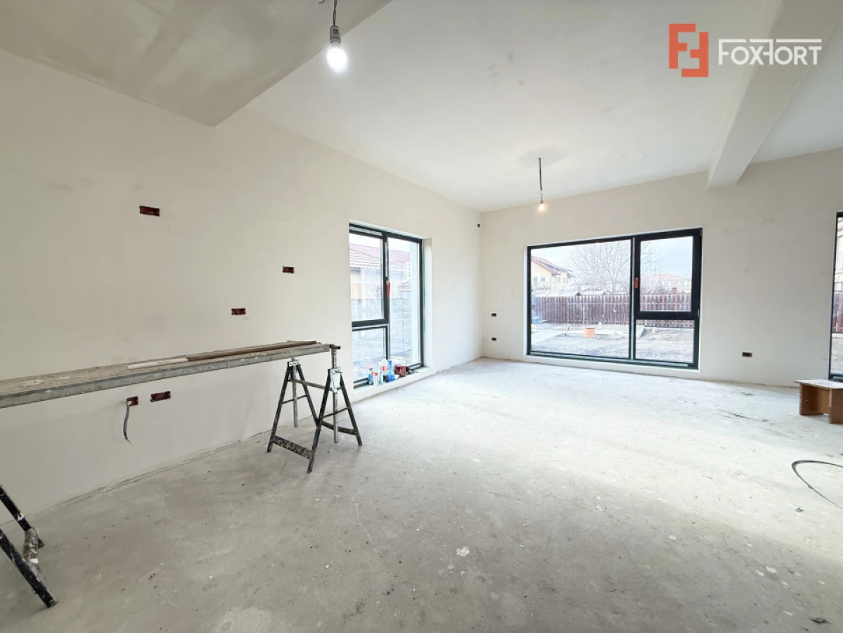 Casa individuala cu 5 camere de vanzare in Dumbravita - 10