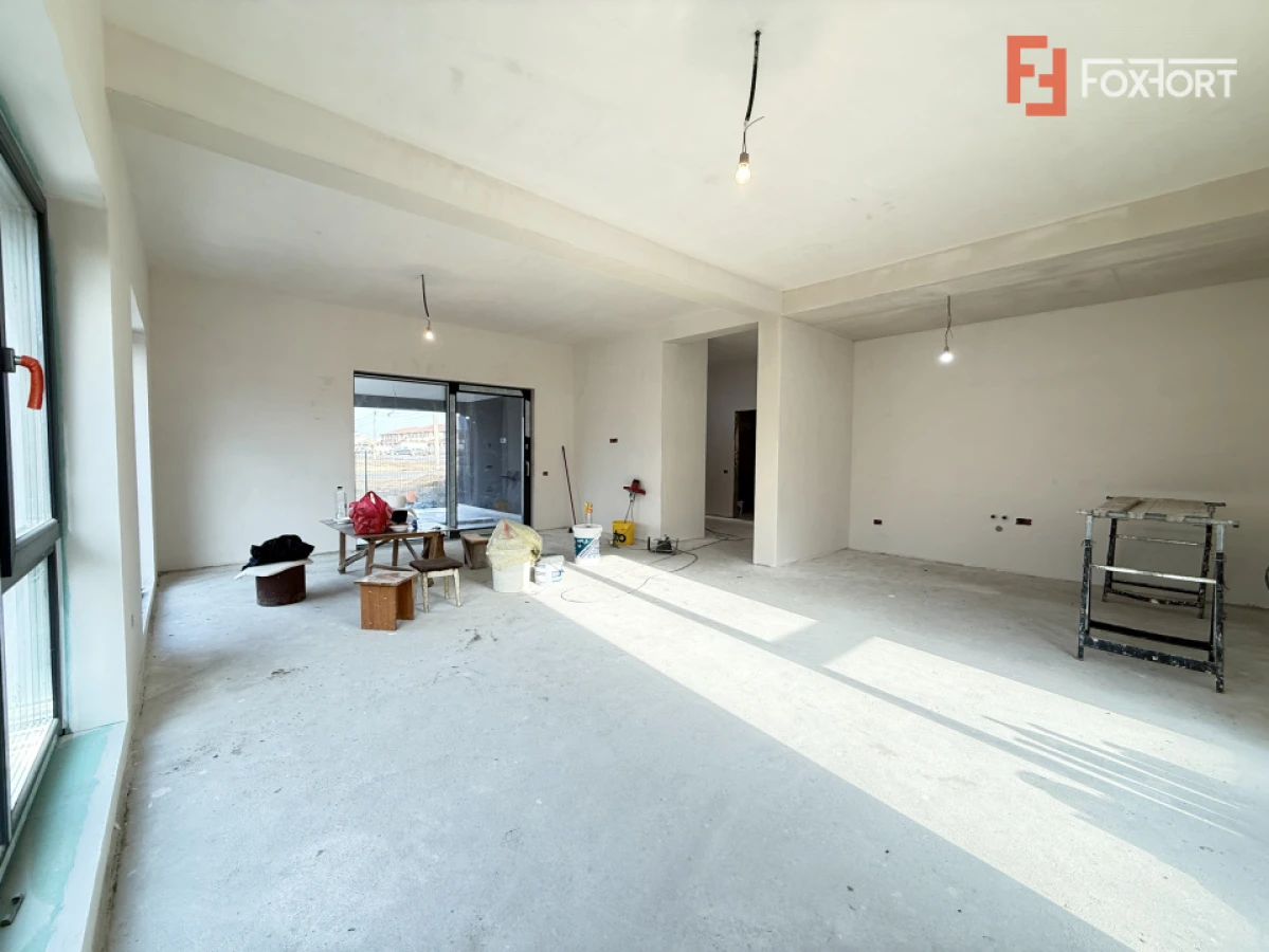 Casa individuala cu 5 camere de vanzare in Dumbravita - 4