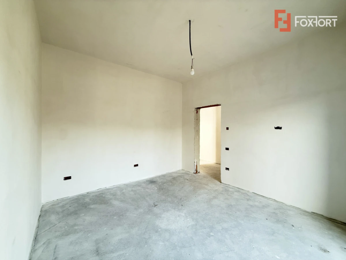 Casa individuala cu 5 camere de vanzare in Dumbravita - 2