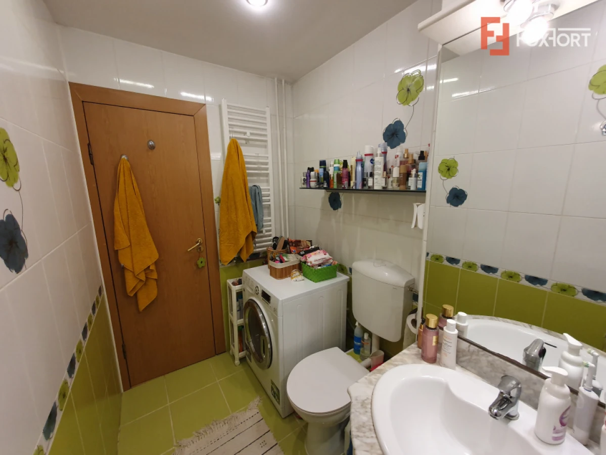 Apartament cu 2 camere, etaj 2 - zona Dambovita - 8