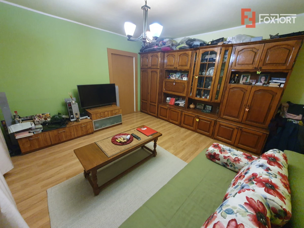 Apartament cu 2 camere, etaj 2 - zona Dambovita - 2