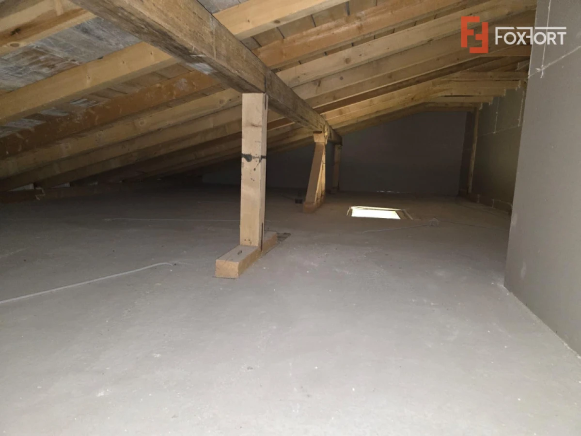 Apartament cu 2 camere si pod, de vanzare in Giroc - 10