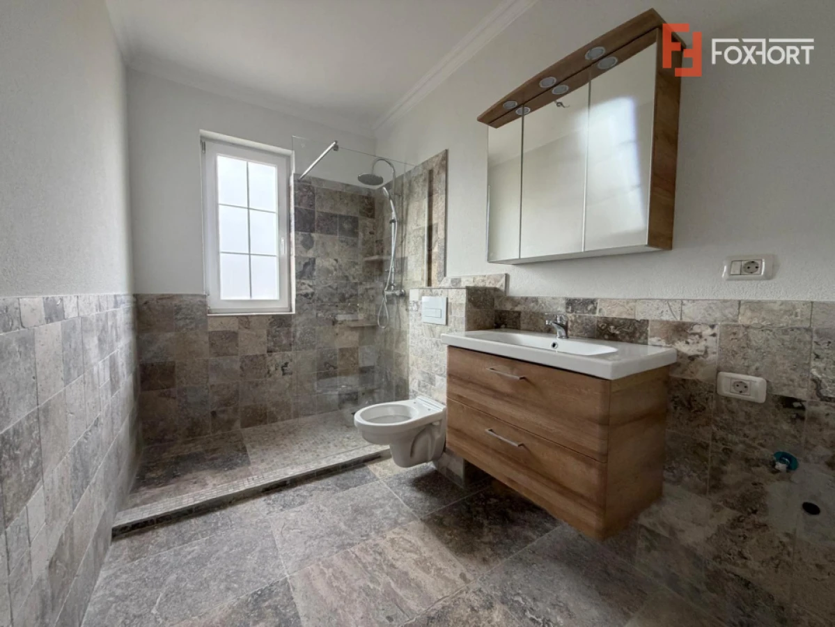 Apartament de vanzare cu 2 camere, etaj 2 in Giroc - 4